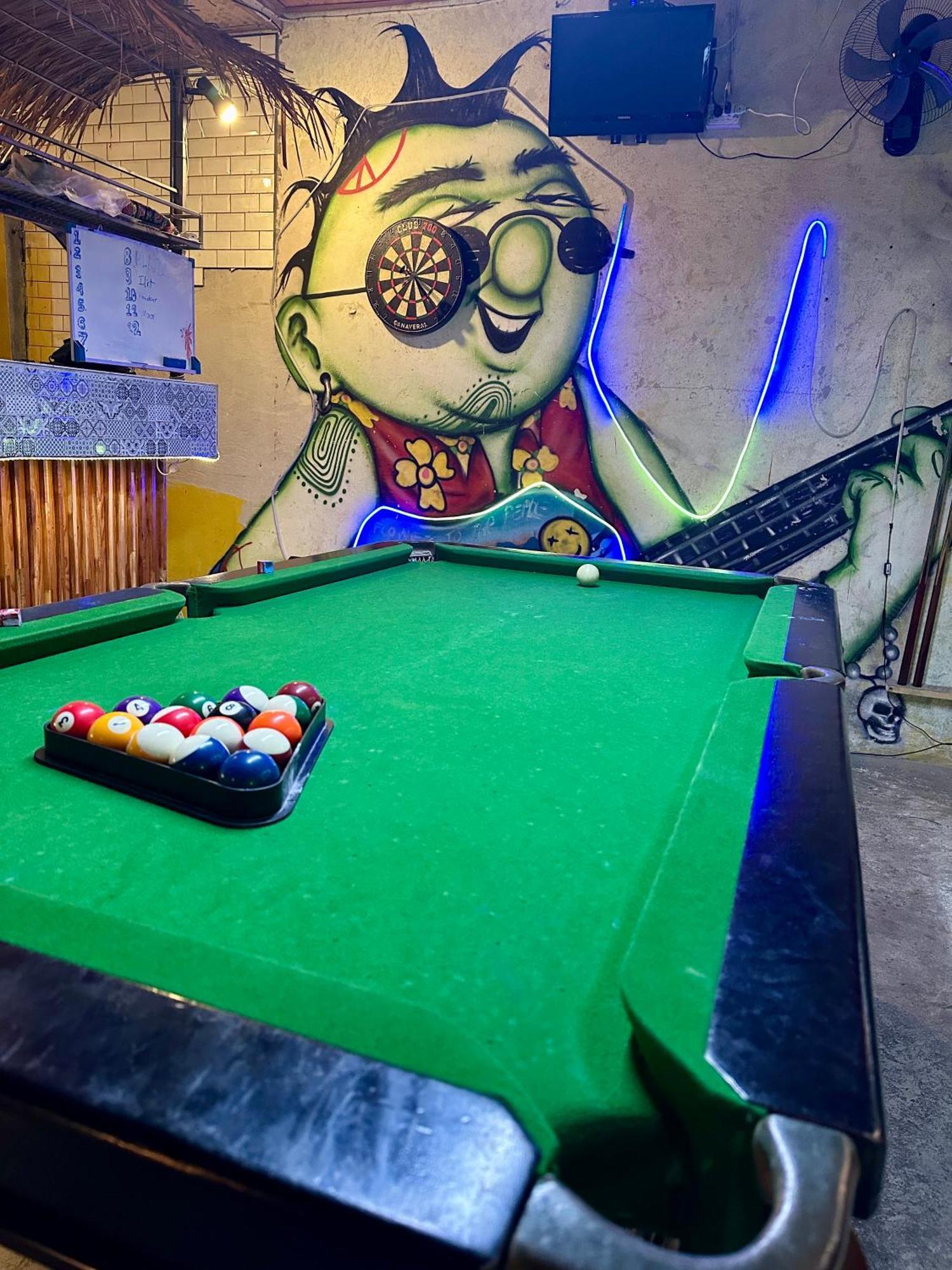 Hostel And Music Bar Bros パーイ エクステリア 写真
